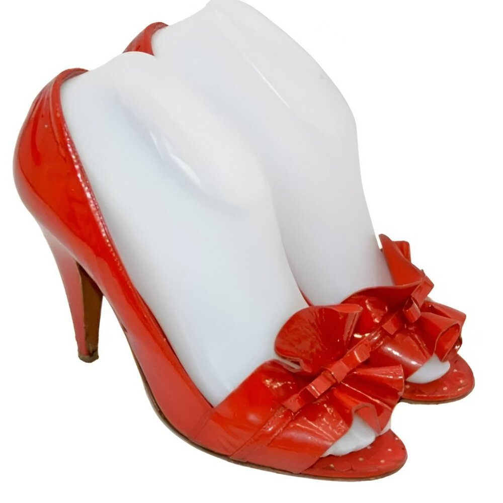 Vintage MOSCHINO Pin-Up Christmas Red PinUp Patent Leather Ruffle Heels 37.5 7.5